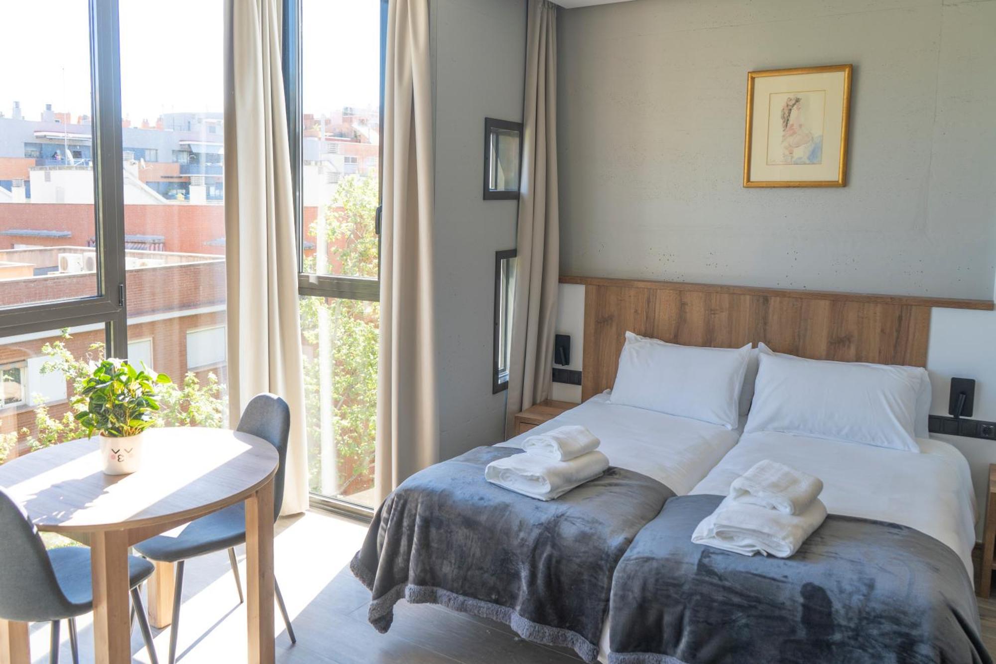 Monturiol Apartaments Барселона Номер фото