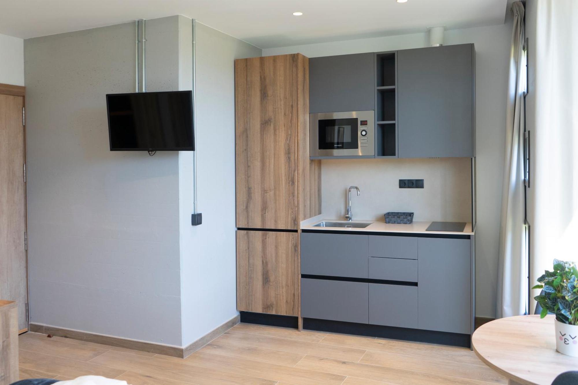 Monturiol Apartaments Барселона Экстерьер фото